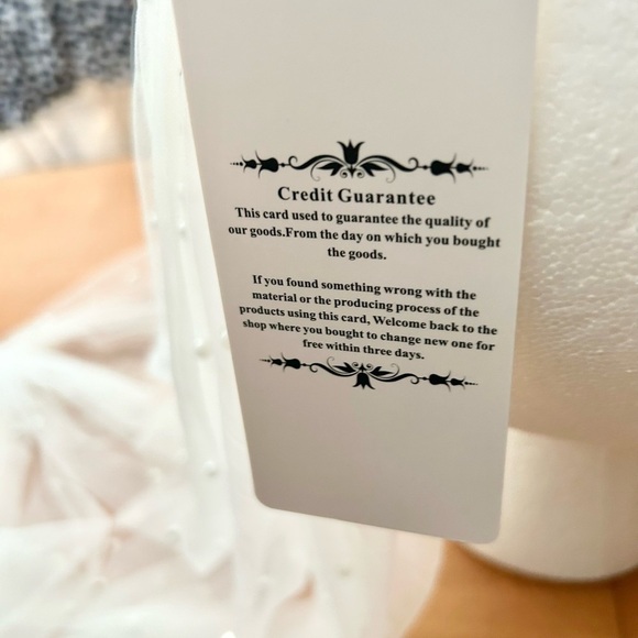 New wedding veil with comb very long beaded pearls beautiful - Picture 9 of 10